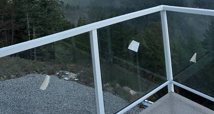 Puncak dream 5 minute walking to lake and mushroom and bee farm in progress.