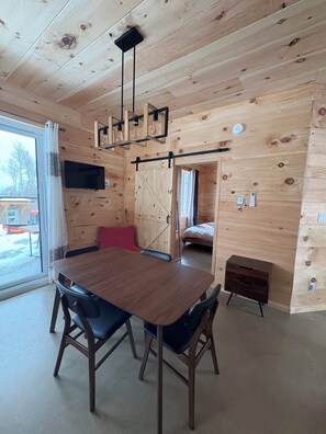 Chalet, uitzicht op bergen | Dineren