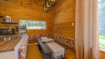 Chalet, 1 King Bed with Sofa bed | Private kitchen