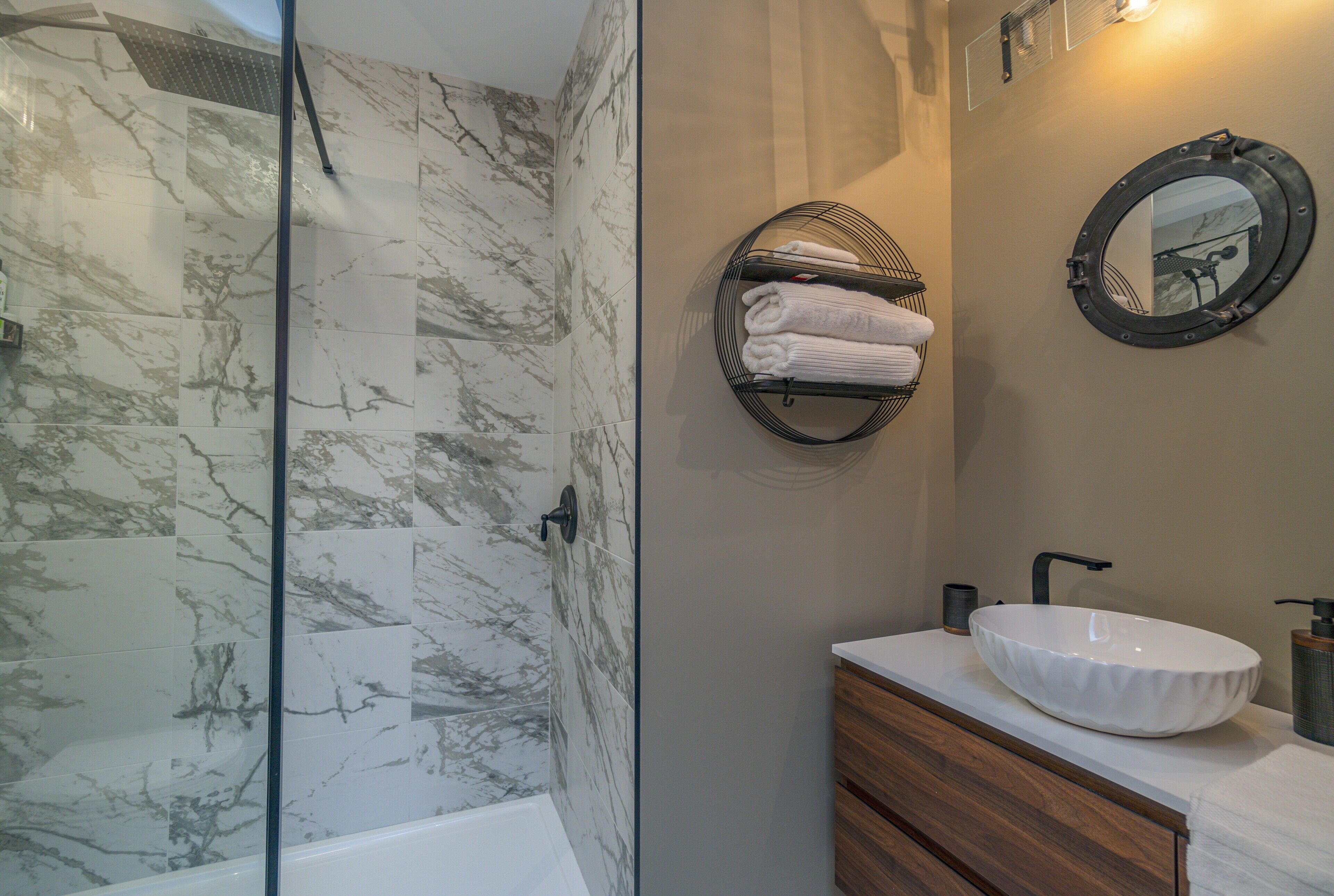 Double Room, Balcony, Valley View | Bathroom
