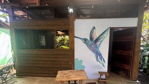 Outdoor dining - Colibri Cabina - Jungle Cabina with Pool Access (Cabuya)