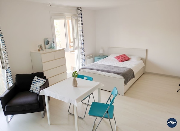 Ferro/asse da stiro, accesso a Internet, lenzuola