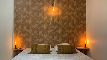 3 slaapkamers, een strijkplank/strijkijzer, wifi, beddengoed