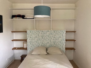 4 habitaciones y ropa de cama 