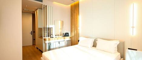 Schreibtisch, Bügeleisen/Bügelbrett, kostenloses WLAN, Bettwäsche