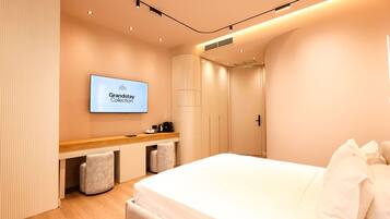 1 slaapkamer, een bureau, een strijkplank/strijkijzer, gratis wifi