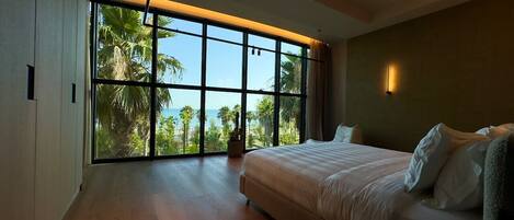 1 habitación, escritorio, tabla de planchar con plancha y wifi gratis