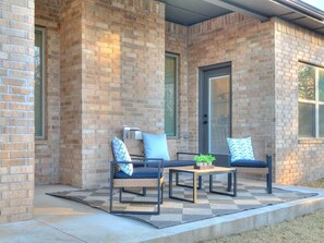 Terrace/patio - Richardson Retreat - A Home Ready When You Need It (Warr acres)