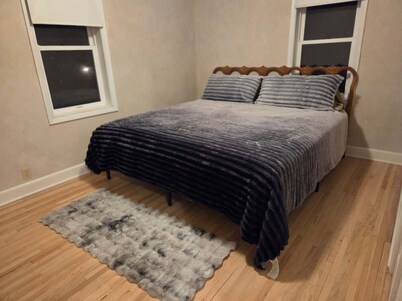 Charming Cozy Home - Relax & Recharge