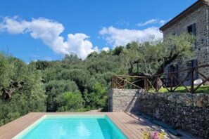 Pool - Apartment Maria - Bright apartment on the 2nd floor for a relaxing vacation (Schenna)
