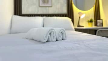 Desk, laptop workspace, iron/ironing board, free WiFi