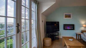 Unclassified image, 5 of 49, button - Bayview 2 - 2 Bedroom Cottage - Penally (Tenby)