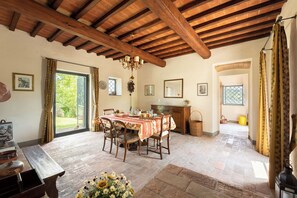 Living area - La Casa di Madina - Flo Apartments (Montespertoli)