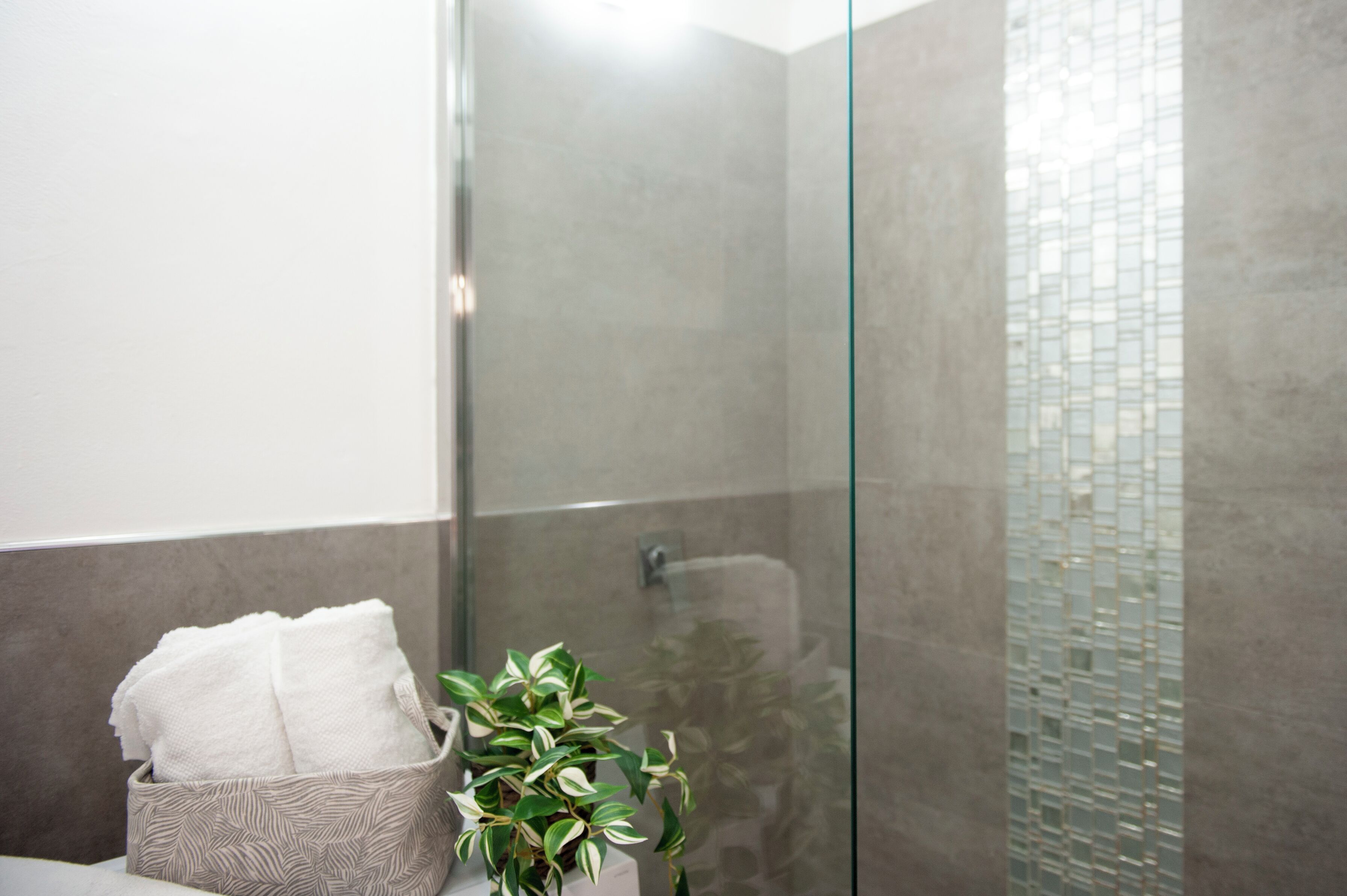 Appartement (1 Bedroom) | Badkamer | Een bidet, handdoeken