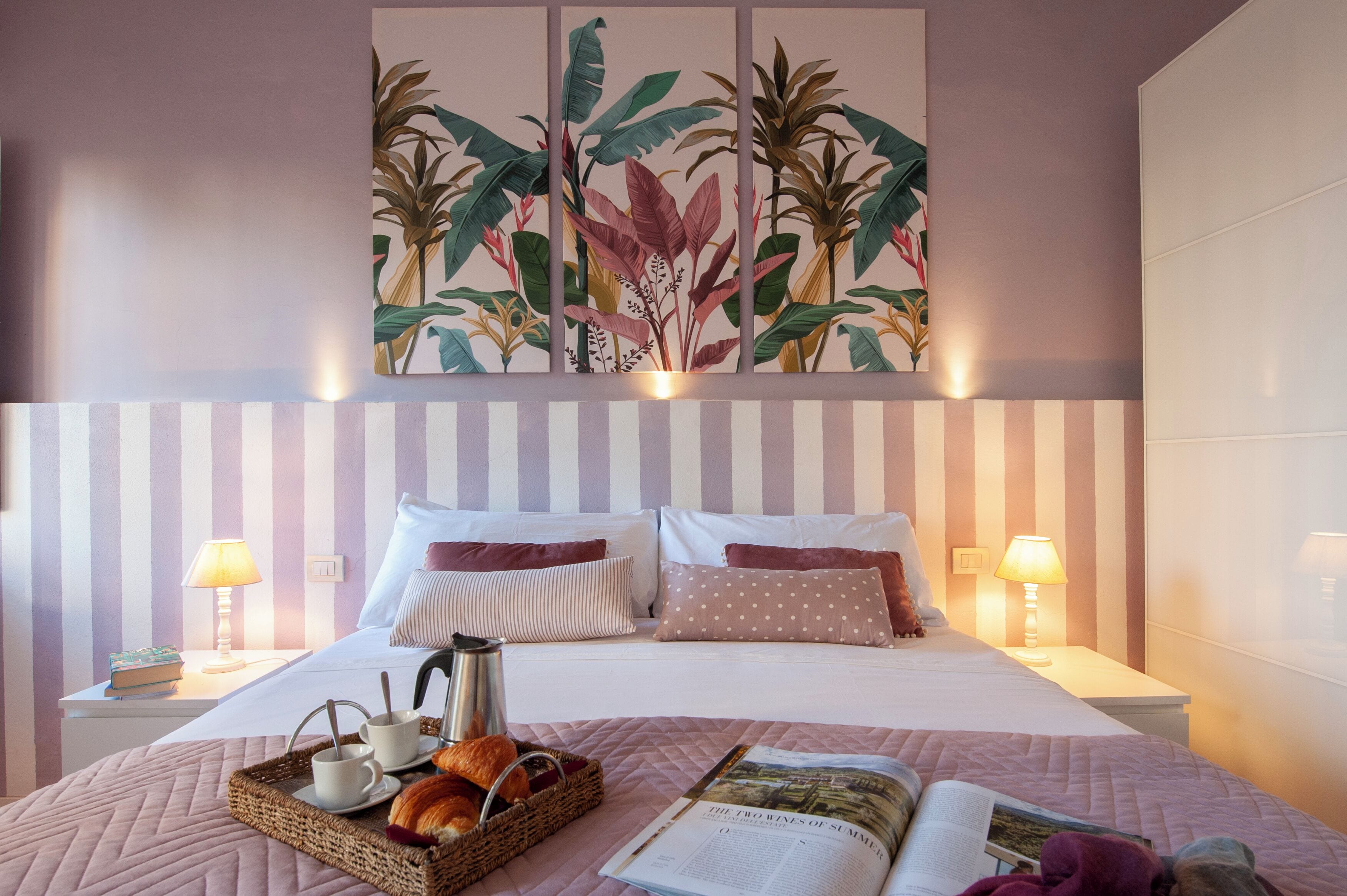 Apartment (1 Bedroom) | 1 bedroom, iron/ironing board, bed sheets