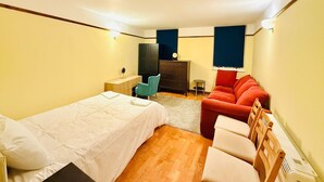 Unclassified image, 5 of 8, button - Fabulous Apartment Near Central London (London)