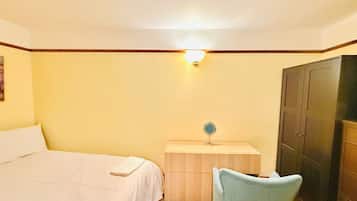 1 soverom, strykejern/-brett, wi-fi (inkludert) og sengetøy