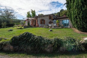 Front of property - Poggio ai Pianacci - Flo Apartments (Greve in Chianti)