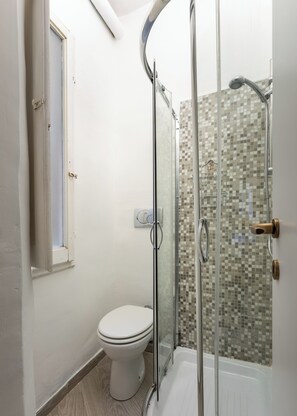 Apartment (2 Bedrooms) | Bathroom - Signoria - Flo Apartments (Florence)