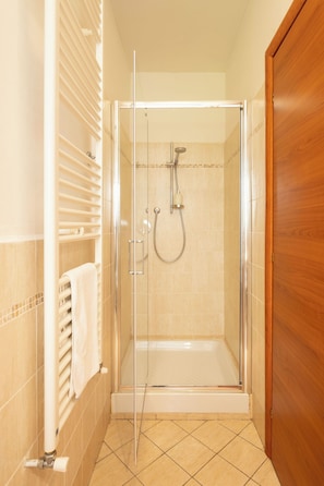 Apartment (1 Bedroom) | Bathroom - Terrazza Foscolo - Flo Apartments (Florence)