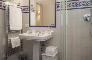 Apartment (2 Bedrooms) | Interior - Tornabuoni - Flo Apartments Centro Storico (Florence)