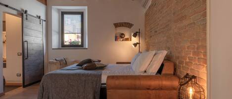 Apartment (2 Bedrooms)