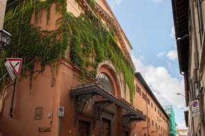 Exterior - Sweet Pergola - Flo Apartments (Florence)