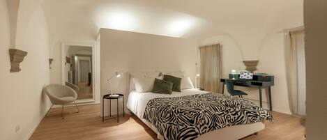 Apartment (3 Bedrooms)