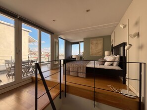 3 bedrooms, iron/ironing board, free WiFi, bed sheets - Spacious Duplex Haven | Bosphorus View & Elevator (Istanbul)