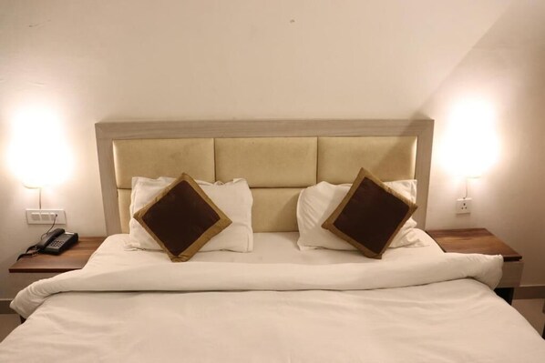 Room - Paradise Inn (Neemrana)