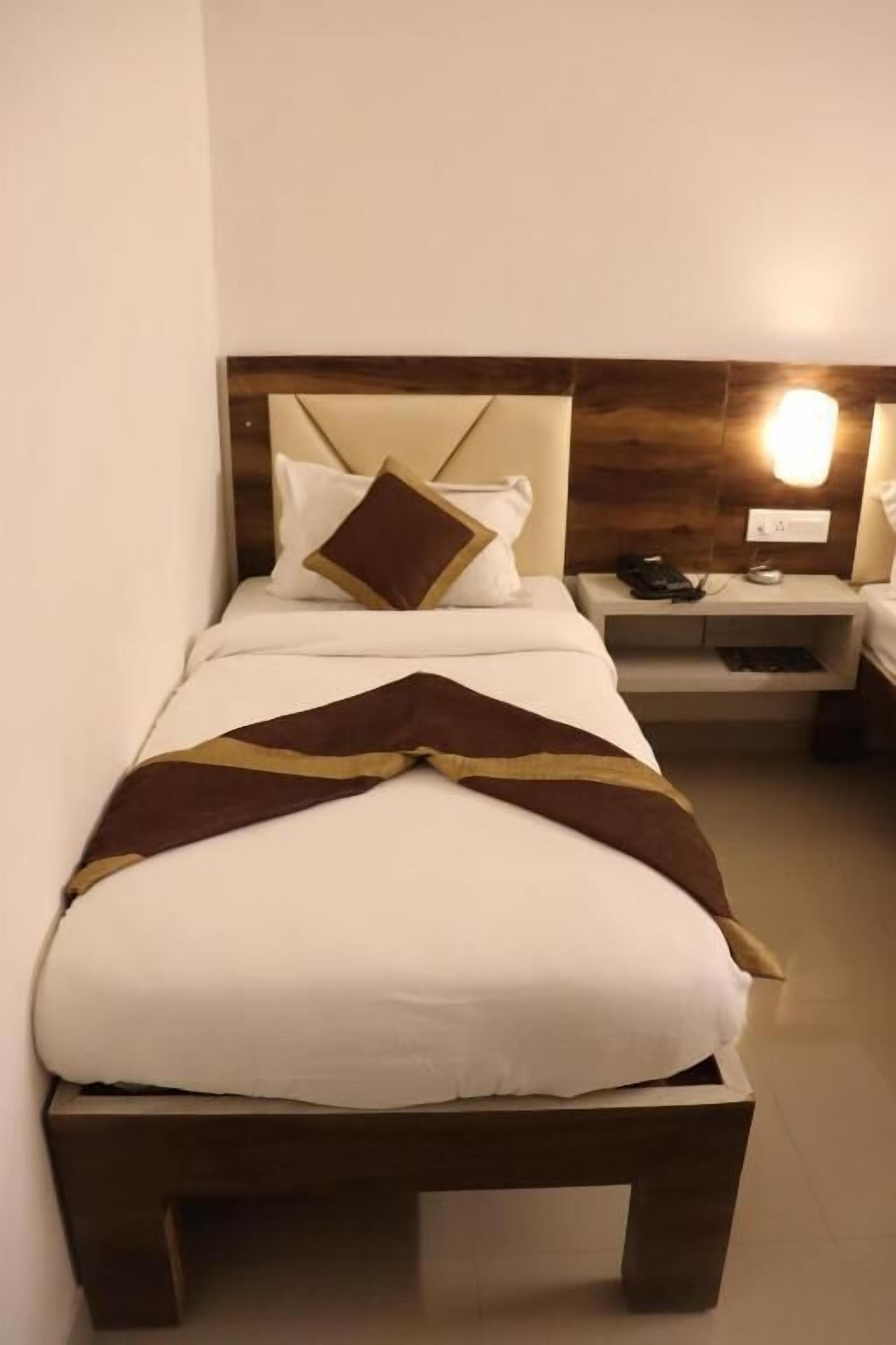 Quarto família | Cortinas blackout, quartos à prova de som, ferros/tábuas de passar roupa