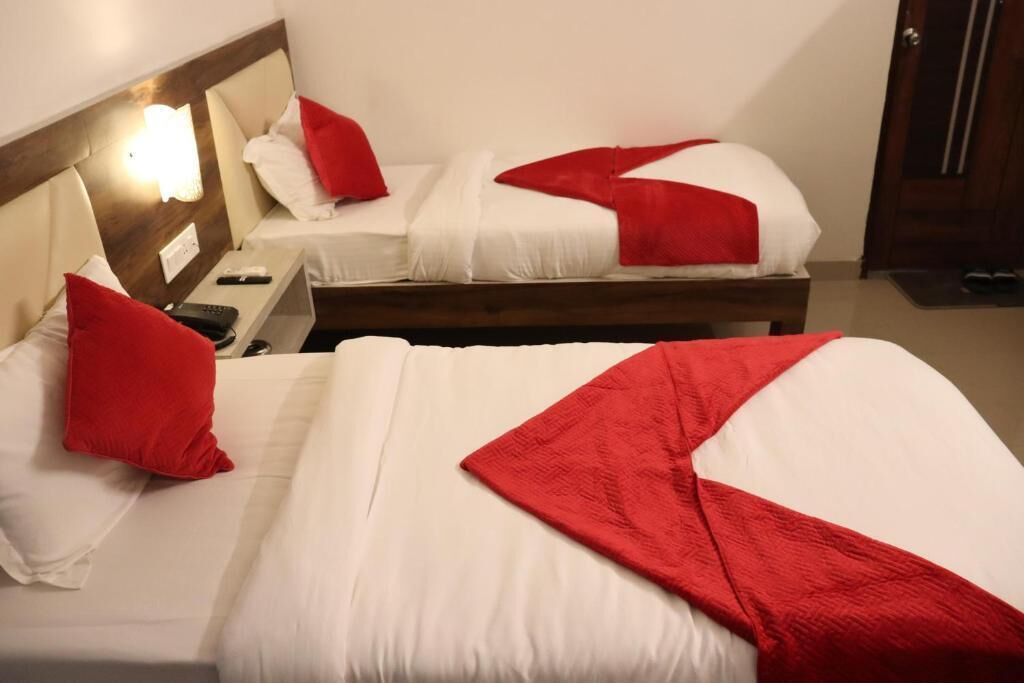 Deluxe-Zweibettzimmer | Verdunkelungsvorhänge, schallisolierte Zimmer, Bügeleisen/Bügelbrett