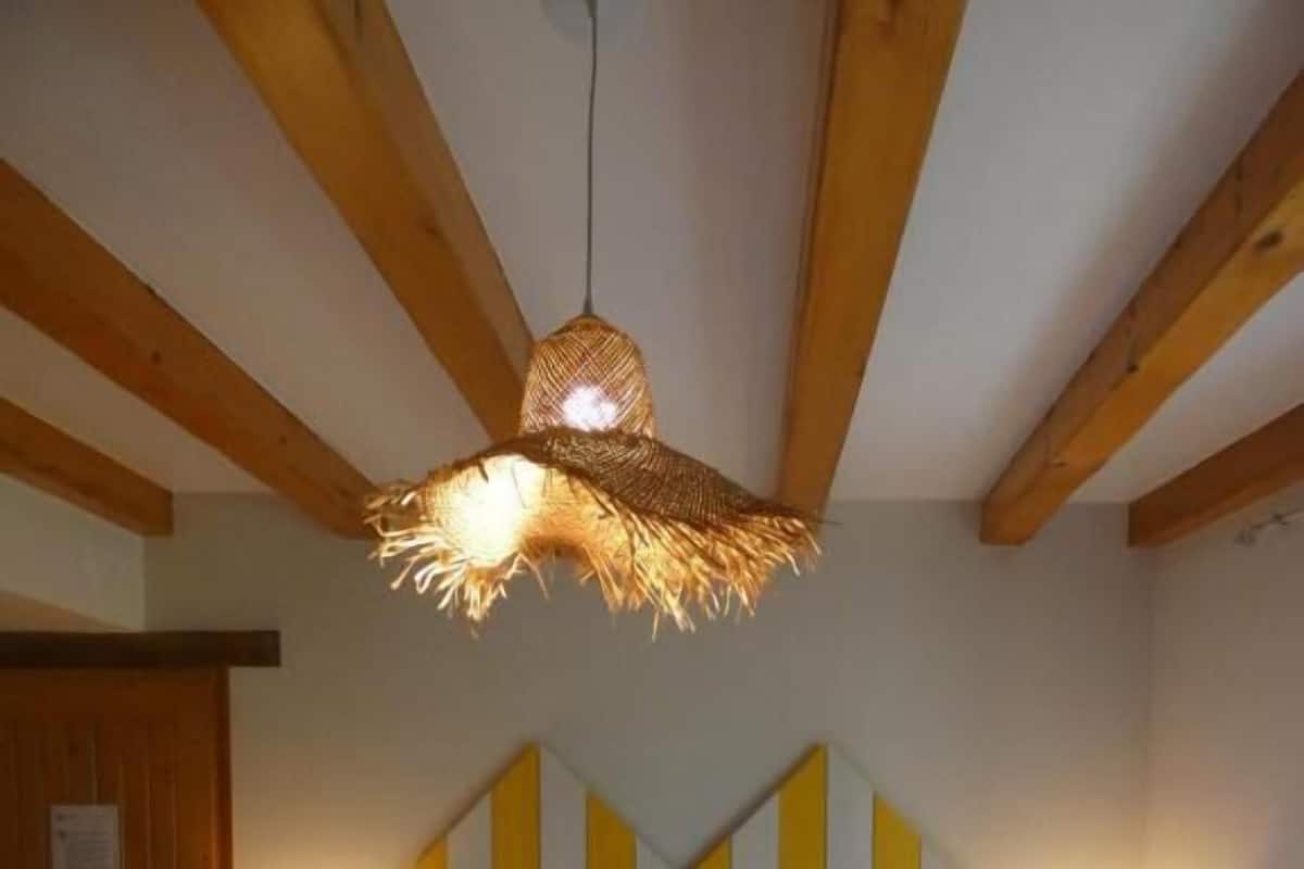 Standard Double Room, Garden View | Iron/ironing board, free WiFi