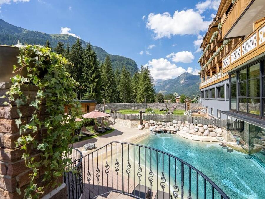 Indoor pool, seasonal outdoor pool