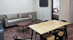 Interior - Bulnes Urban House "Fully equipped house in the heart of Constitución". (Constitución)