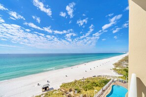 On the beach - 🏖️Gulf Front - 2 Beachfront Pools - Great for Families - Seychelles 602🏖️ (Panama City)