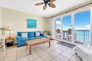 TV - 🏖️Gulf Front - 2 Beachfront Pools - Great for Families - Seychelles 602🏖️ (Panama City)