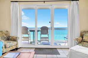 TV - 🏖️Gulf Front - 2 Beachfront Pools - Great for Families - Seychelles 602🏖️ (Panama City)