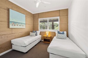 Room - Waterlily Retreat—Bushland Serenity near the Beach (Eagle Bay)