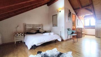 4 sovrum, strykjärn/strykbräda, wi-fi och sängkläder