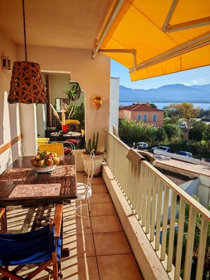 Outdoor dining - Apartment Calvi center (Calvi)
