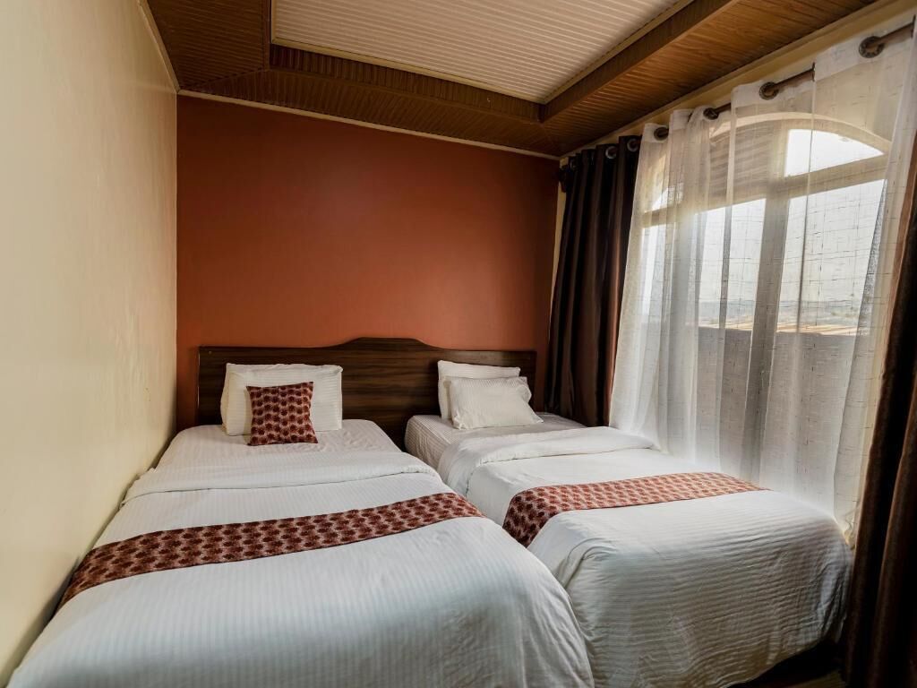 Twin Room, Balcony, Garden View | Soundproofing, free WiFi