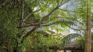 Phòng đơn, ban công, quang cảnh thành phố | Ngoại thất