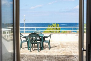 Interior - Mistral Wind - Frontemare House (Capilungo)