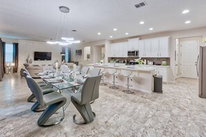 Fridge, microwave, oven, stovetop - 5BR Pool Home Solara Resort — Near Disney (Kissimmee)