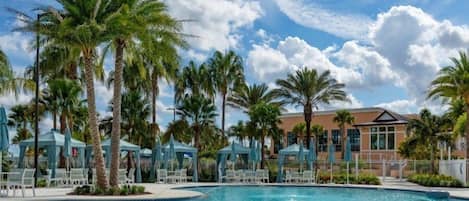 室外泳池、暖水池