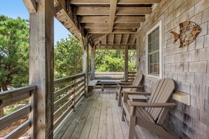 Terrace/patio - Livin' the Dream: Private Pool | Hot Tub | Pets Allowed | Rec Room (Nags Head)