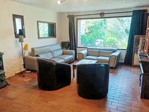 TV - Posidonie by Interhome (L'Ile Rousse)