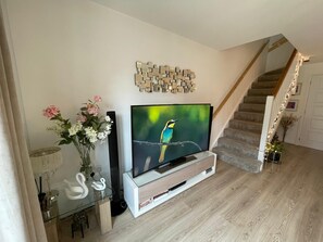 Interior - Bright and Airey House (Wellingborough)