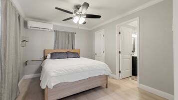 2 soverom, strykejern/-brett, wi-fi og sengetøy